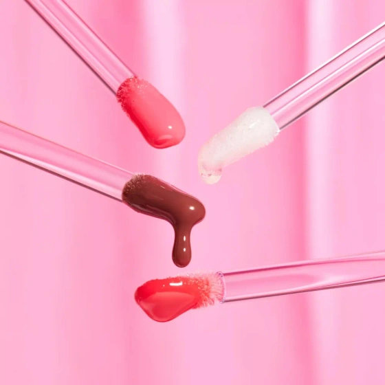 Essece What The Fake! Plumping Lipgloss błyszczyk powiększający usta 100 Sheer Genius 4 ml