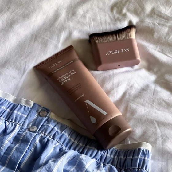 Azure Tan Nourish & Glow Gradual Tan Lotion Medium to Dark stopniowo opalający balsam do ciała 200 ml