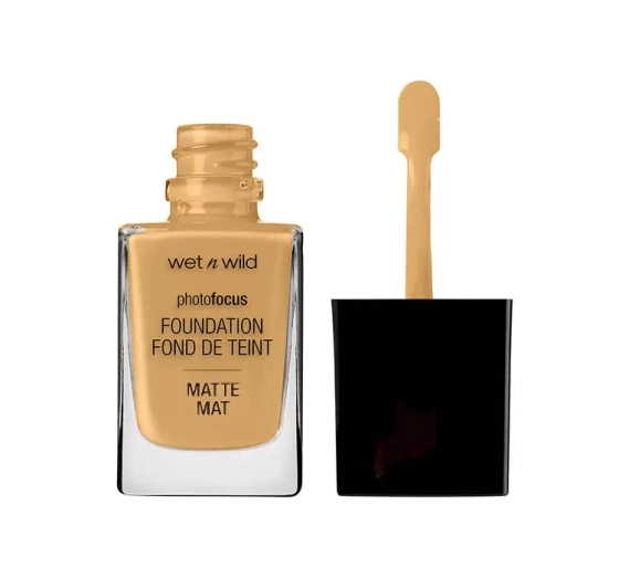 Wet n Wild Photo Focus podkład do twarzy Soft Ivory 30ml