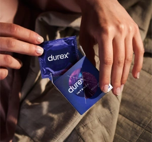 Durex Intense stymulujące prezerwatywy z wypustkami i prążkami 3 szt