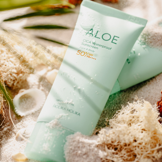 Holika Holika Aloe CICA Waterproof Sunscreen SPF50+ PA++++ wodoodporny krem-żel przeciwsłoneczny do ciała i twarzy 100 ml